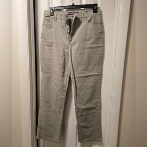 Gloria Vanderbilt Light Green Stretchy Amanda Jeans 14
